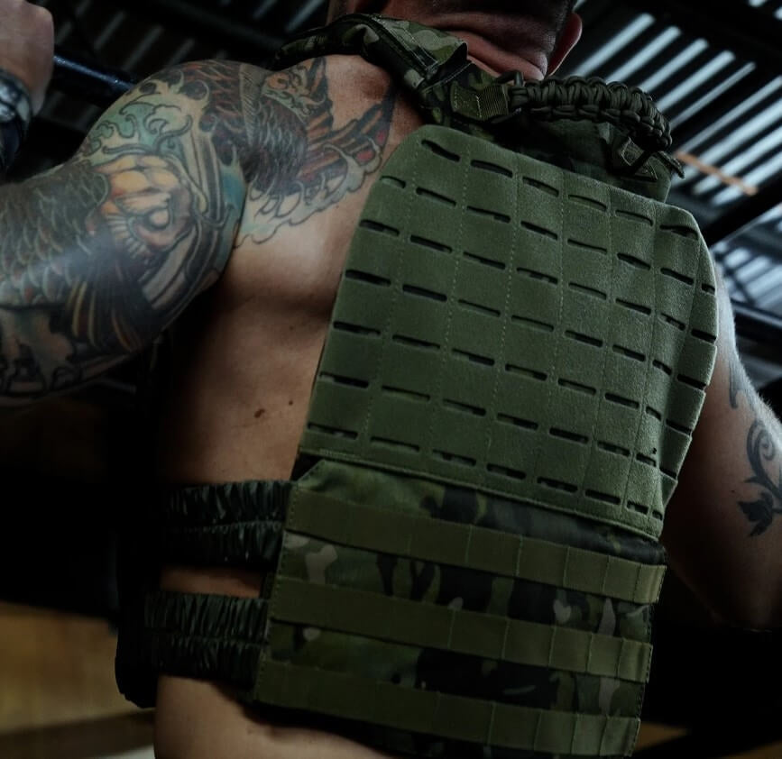 Does Walking With a Weighted Vest Build Muscle?